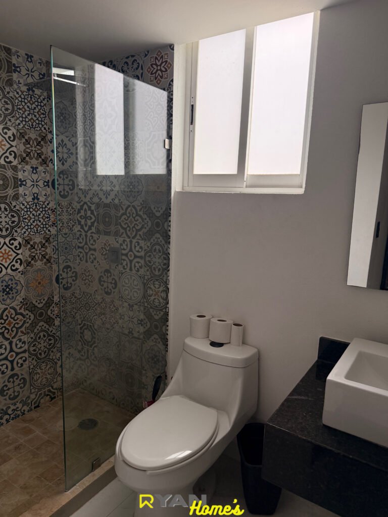 120C16BC-1EF7-42CC-94F0-C5B911035068