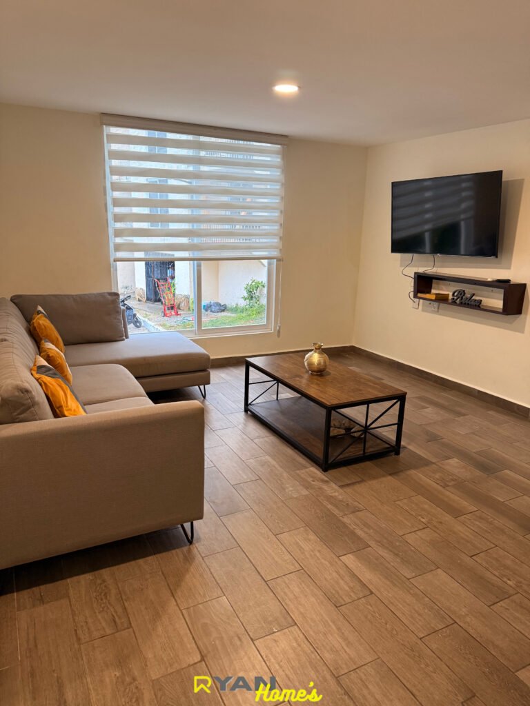 7AE94171-C353-4F7E-BEE3-16FD94FA02BF