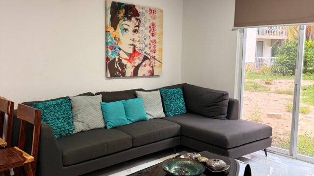 F62B5F9F-195D-4C3F-9401-EDC415C9C83B