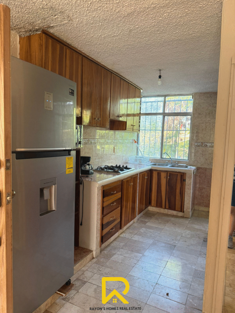 30aaff6b-585c-41de-8b97-b36cf7366e14