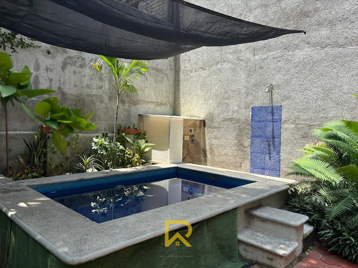 b9962c6b-5b6c-4d82-85b7-19956c51926c