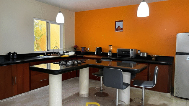 df34d8d6-510a-4d07-8d76-8234ac6c54f5