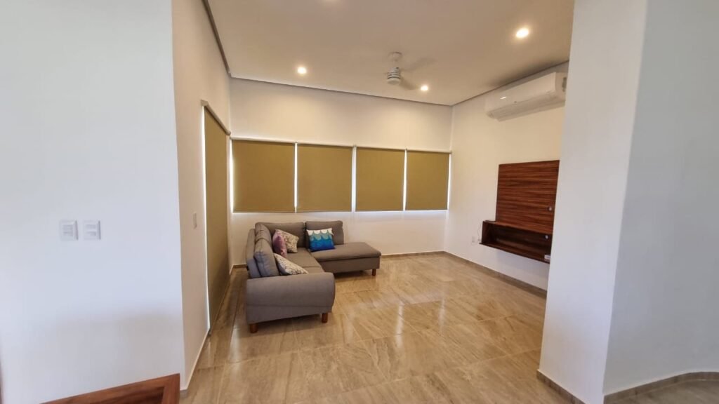 207ef45a-b1f2-43cc-a22c-3ba11935868c