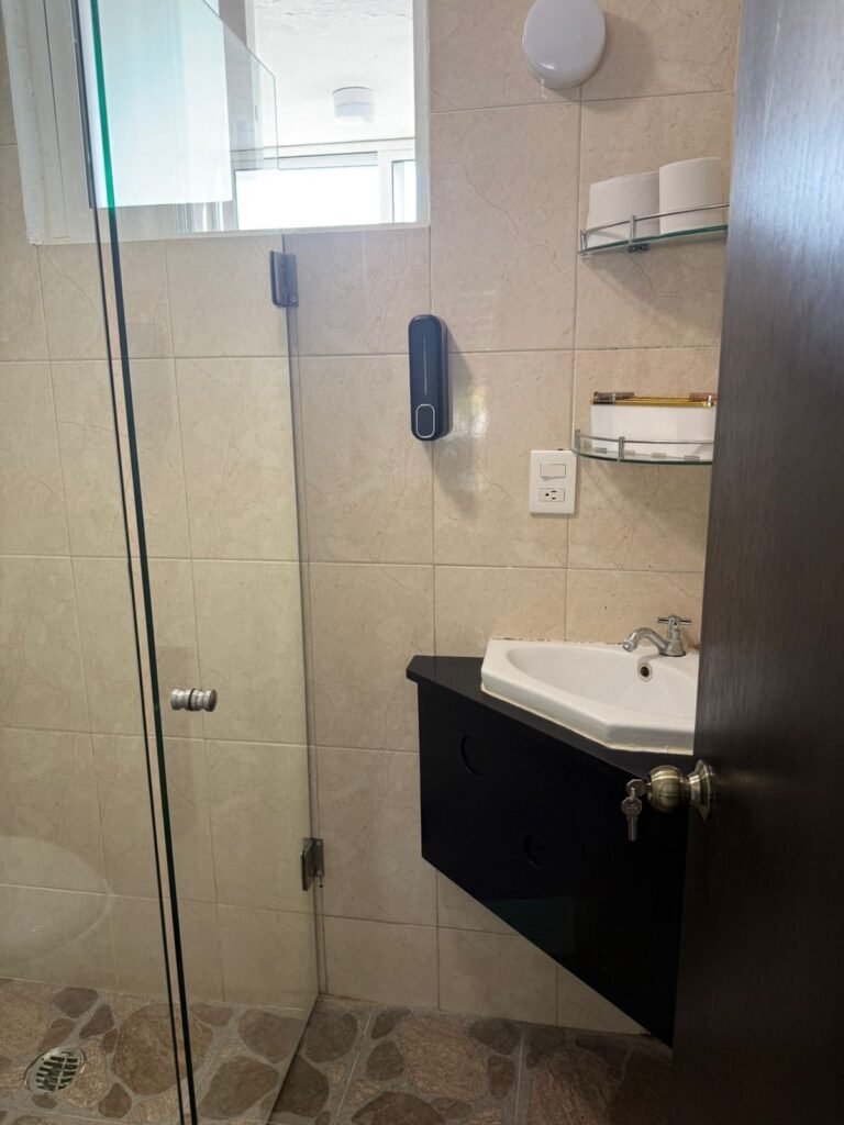 2b9aa928-c949-41d2-a5c2-5e9688af2587