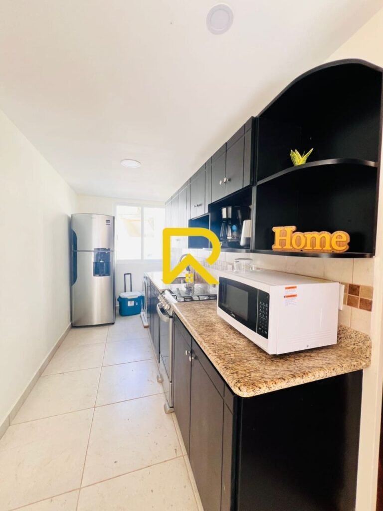 55388349-4f2b-48e3-9be6-78d051cc1d4f