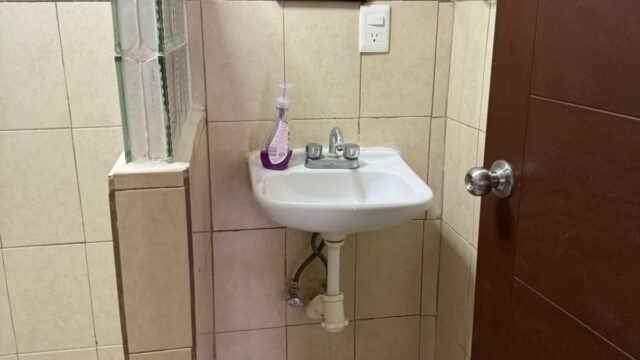 83134500-89b1-434d-bdae-9b6ab6046d62