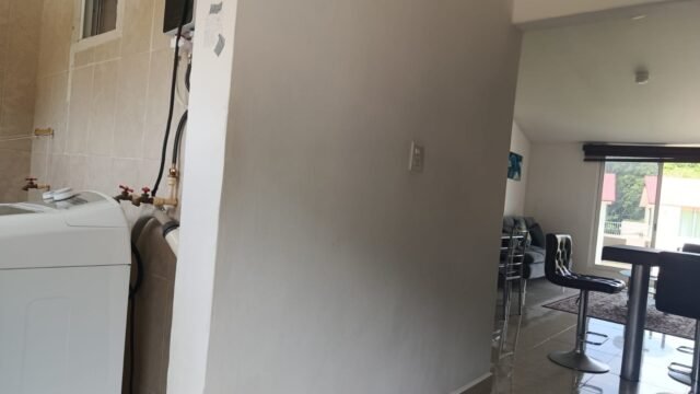 8e53b17c-2b6f-407b-a7f6-8b5b907899cf