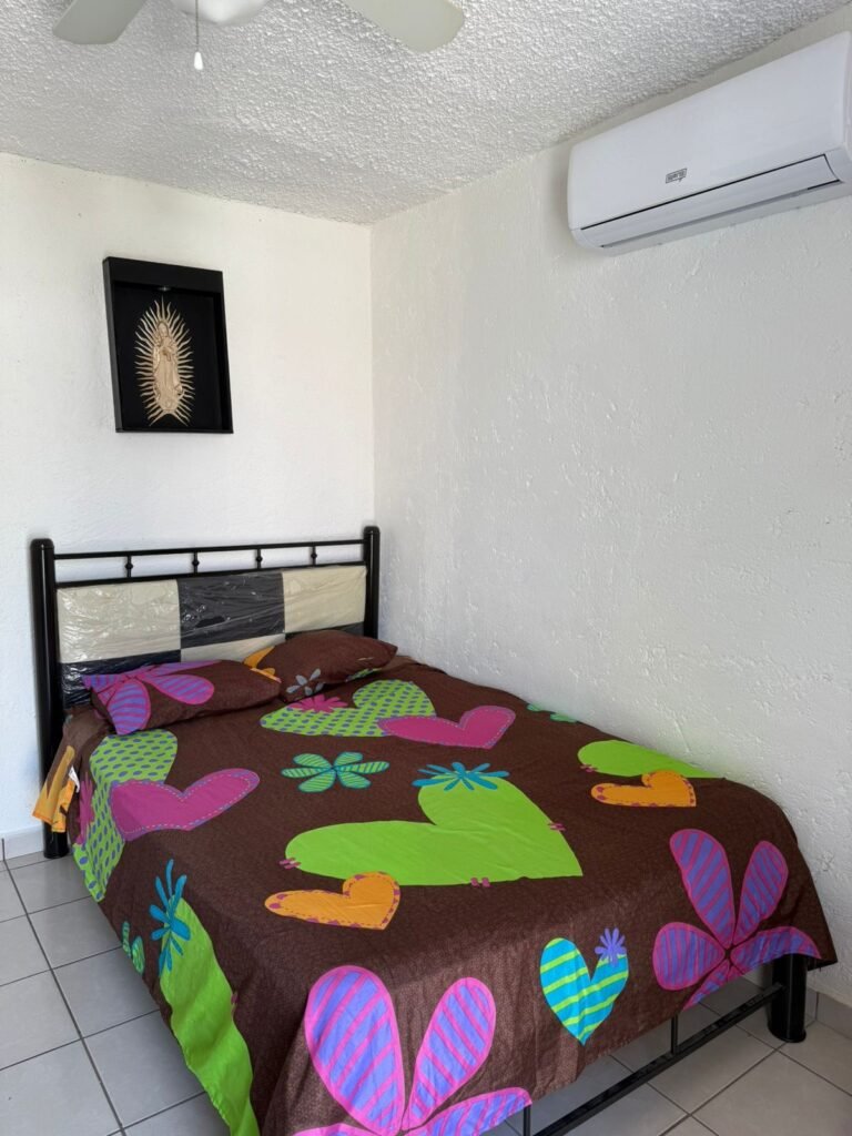 95eb728c-e1d4-4b93-9a27-fd80ea612715