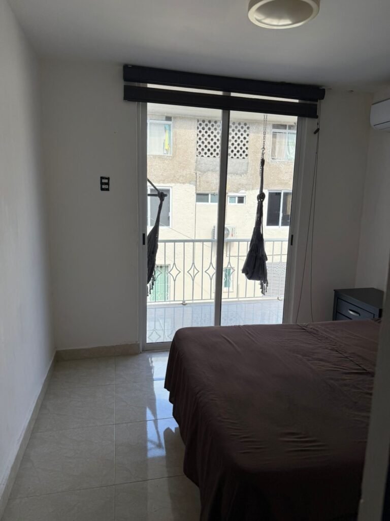 ea48f187-fd51-4069-b867-03d5ae7d7296